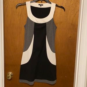 Sele size small dress